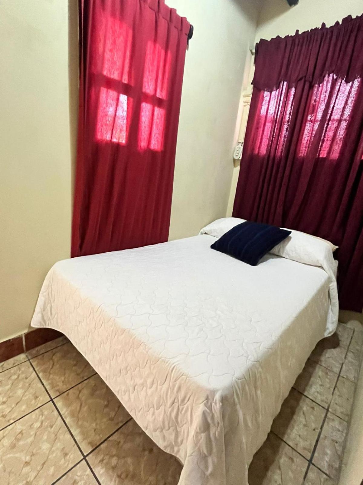 Jireh Antigua Hotel Luaran gambar